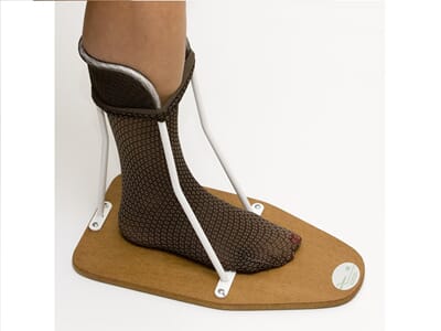 90030 Fod i hose rett 800px.jpg
